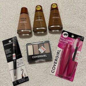 Covergirl Face and Eye Makeup Set
